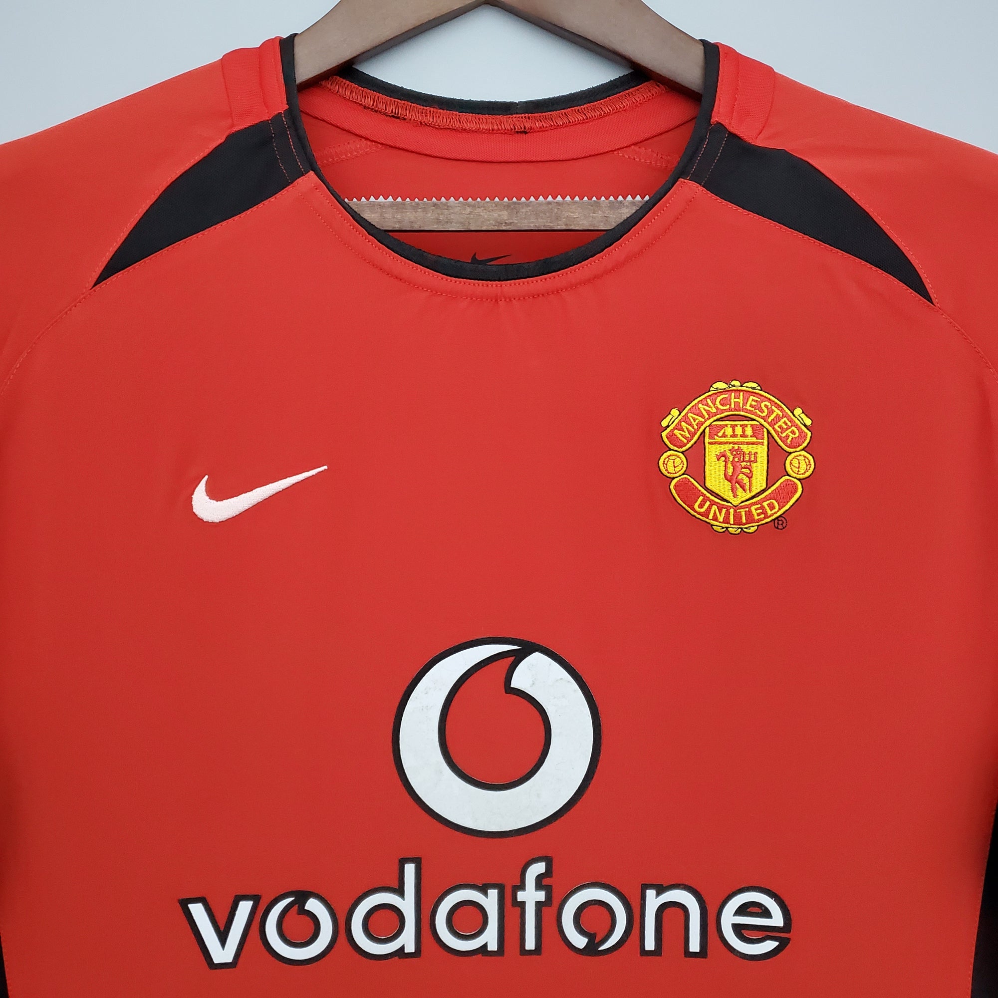 Camisa Manchester United Home 03/04 (Versão Manga Longa Retrô)