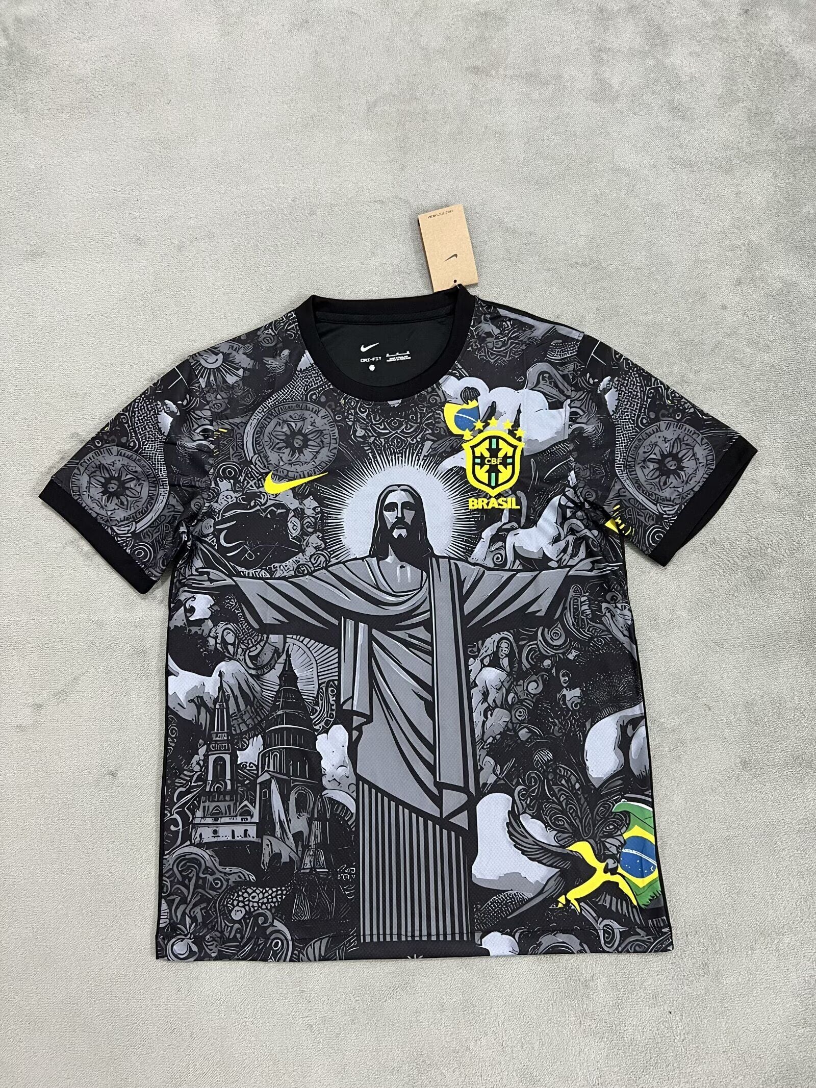 Camisa Seleção Brasileira "Cristo Preto-Branco" (Versão Torcedor) | EDIÇÃO ESPECIAL