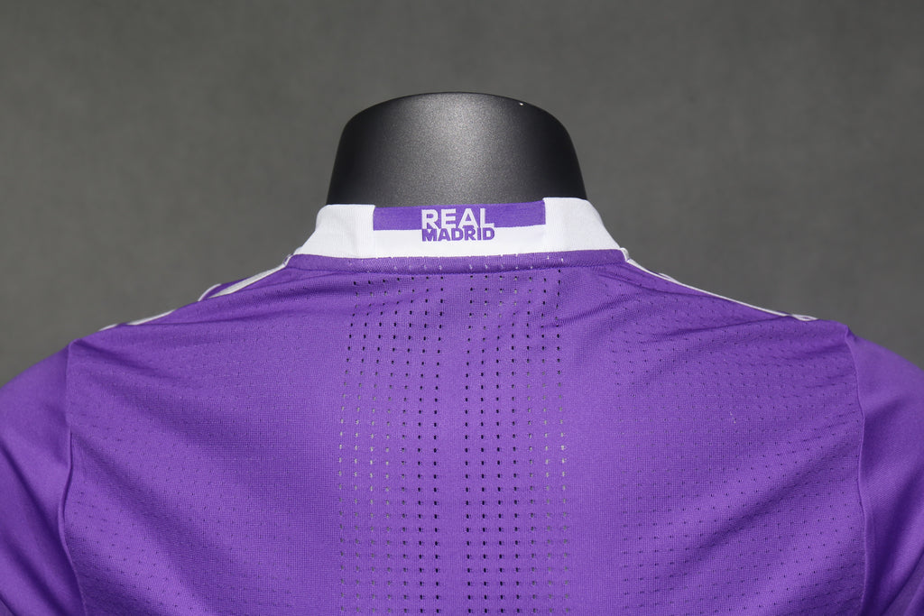 Camisa Real Madrid Away 16/17 (Versão Jogador Retrô)
