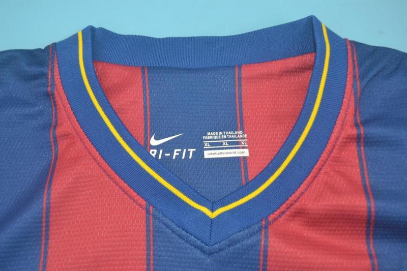 Camisa Barcelona Home 09/10 (Versão Retrô)