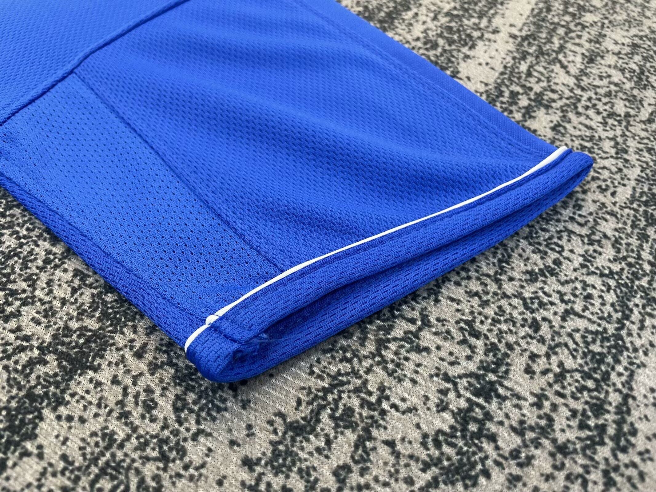 Chelsea FC Home Shirt 03/05 (Retro Fan Version)