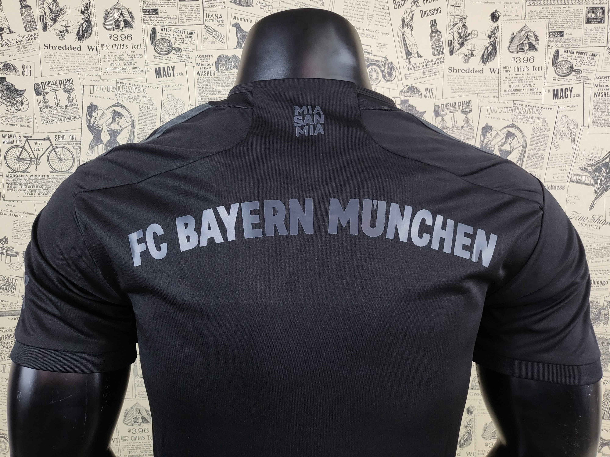 Camisa FC Bayern Munich "Dark Style" 23/24 (Versão Torcedor) | EDIÇÃO ESPECIAL