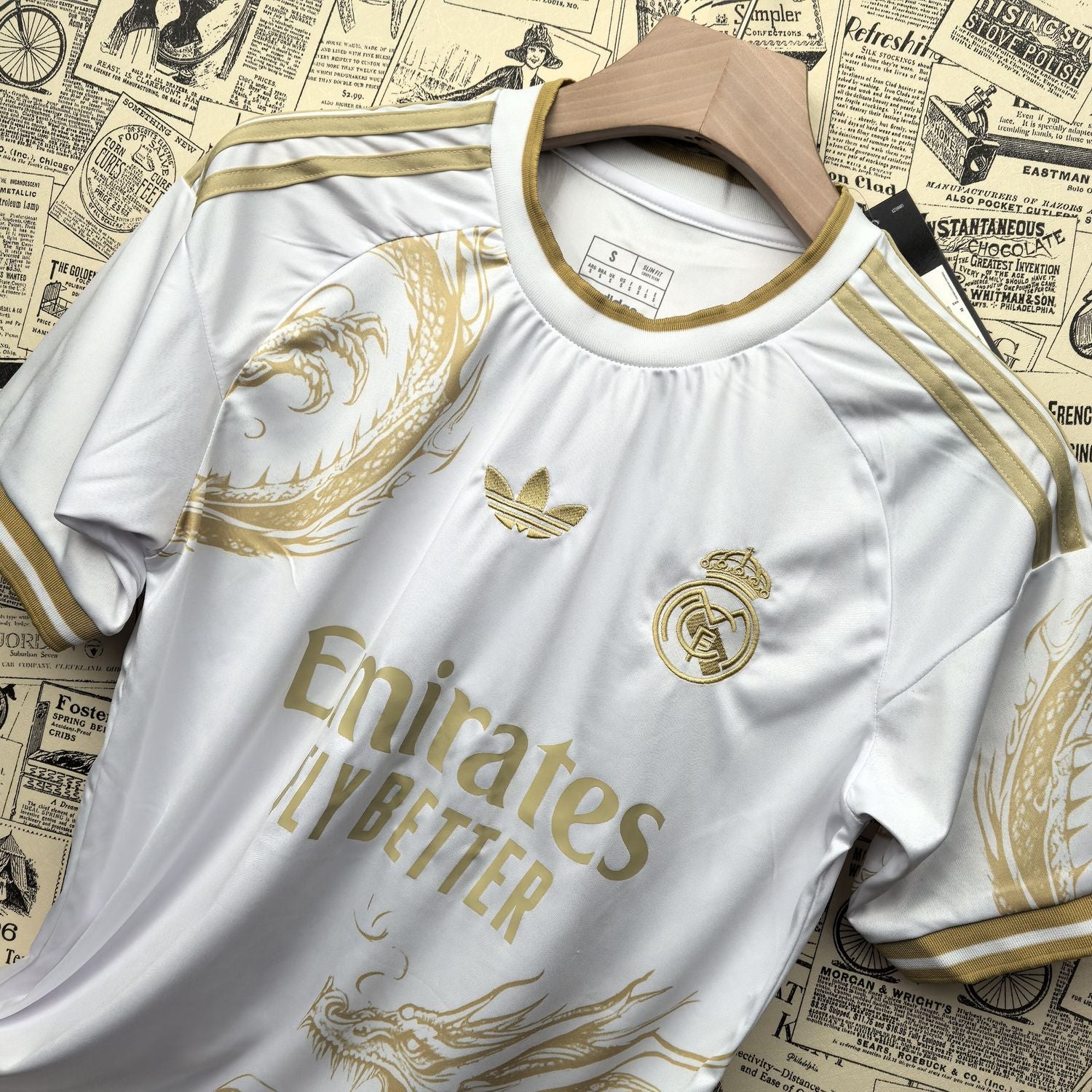 Camisa Real Madrid "White Dragon" 24/25 (Versão Torcedor) | EDIÇÃO ESPECIAL