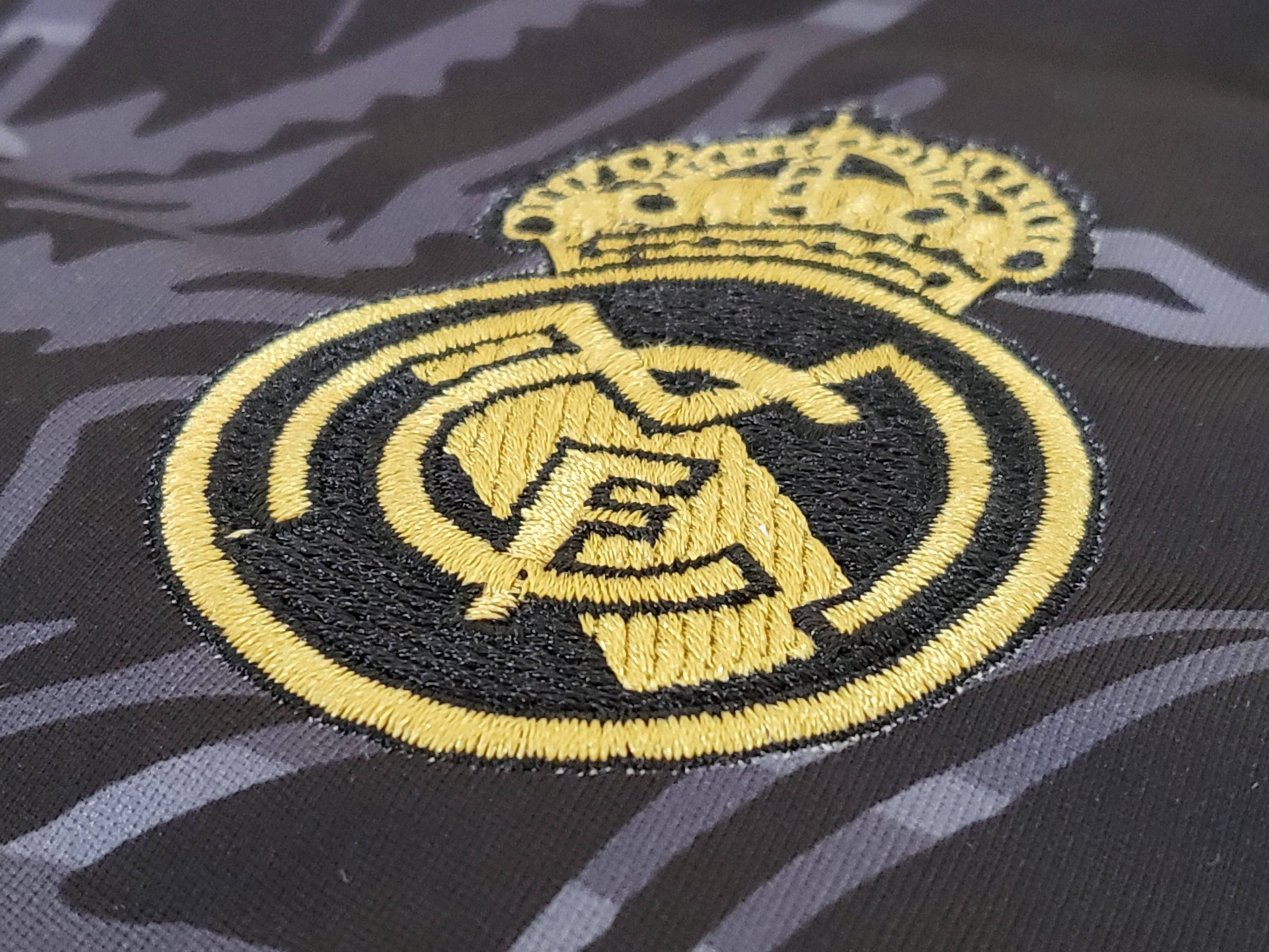 Camisa Real Madrid "Black Dragon Edition" 23/24 (Versão Torcedor) | EDIÇÃO ESPECIAL