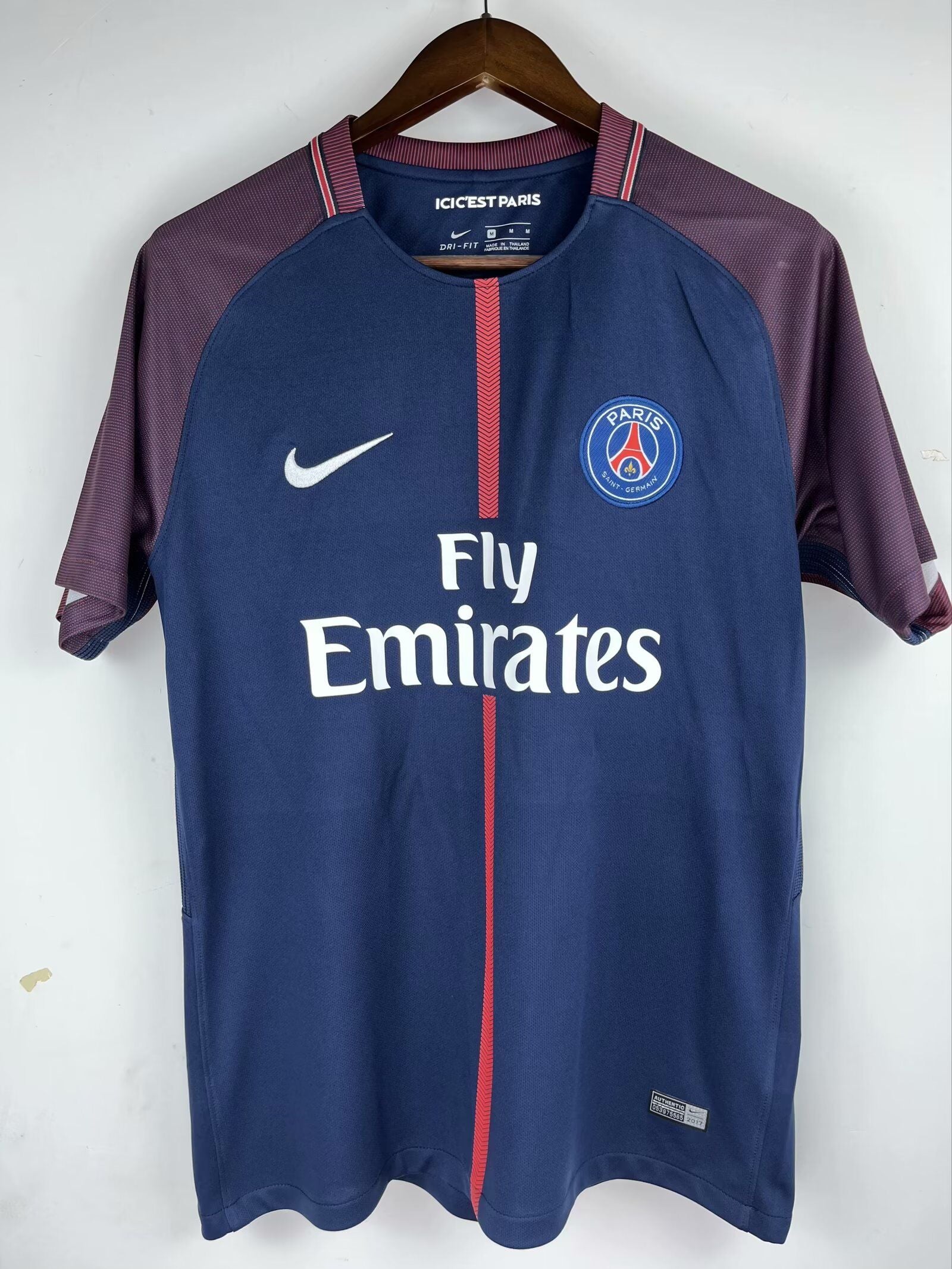 Camisa Paris Saint-Germain Home 17/18 (Versão Retrô)