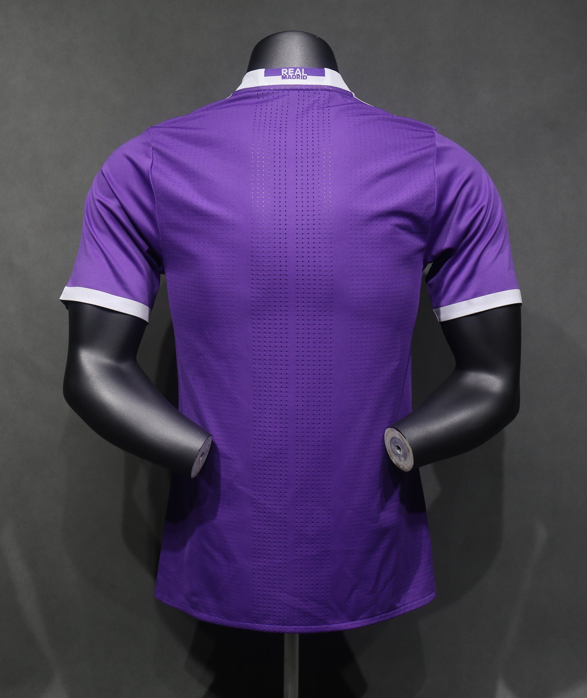 Camisa Real Madrid Away 16/17 (Versão Jogador Retrô)