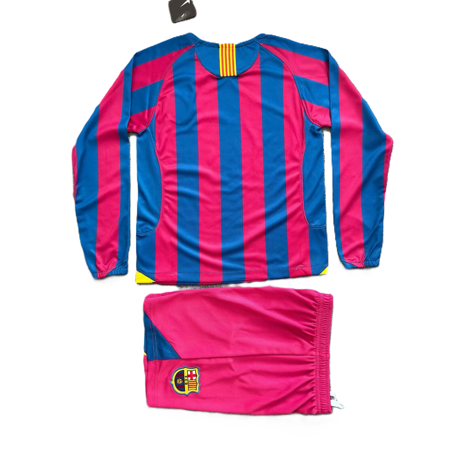Kit Barcelona Home Conjunto Infantil 05/06 (Versão Manga Longa Retrô)