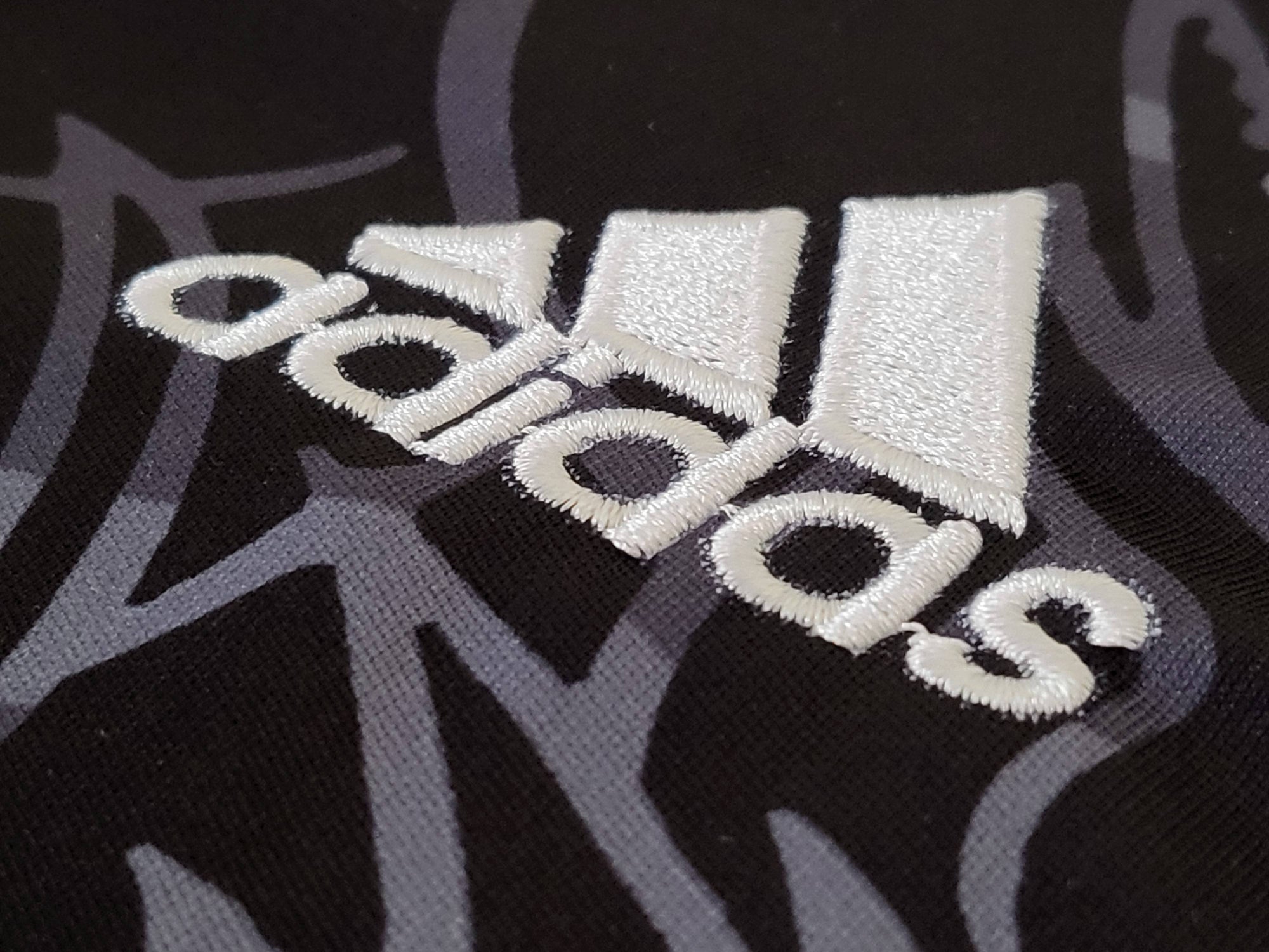 Camisa Real Madrid "Black Dragon Edition" 23/24 (Versão Torcedor) | EDIÇÃO ESPECIAL