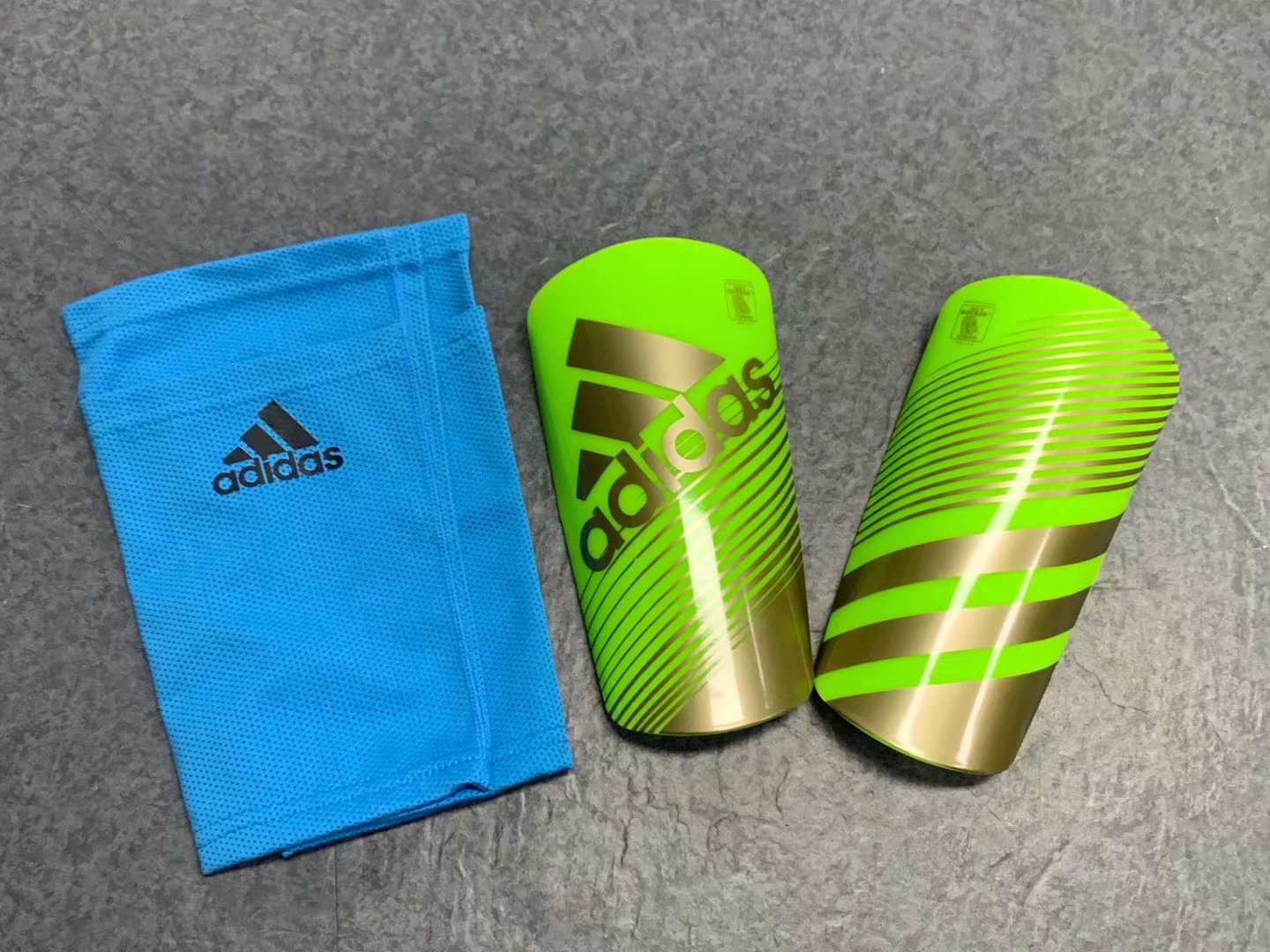 Caneleira Adulto-Criança | Acessórios Esportivos (Entregas Acima de 20€)