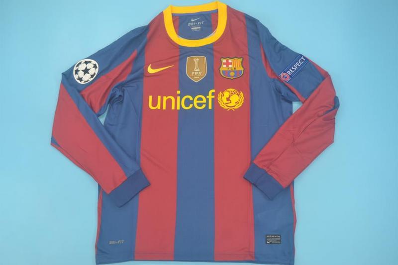 Camisa Barcelona Home 10/11 (Versão Manga Longa Retrô)
