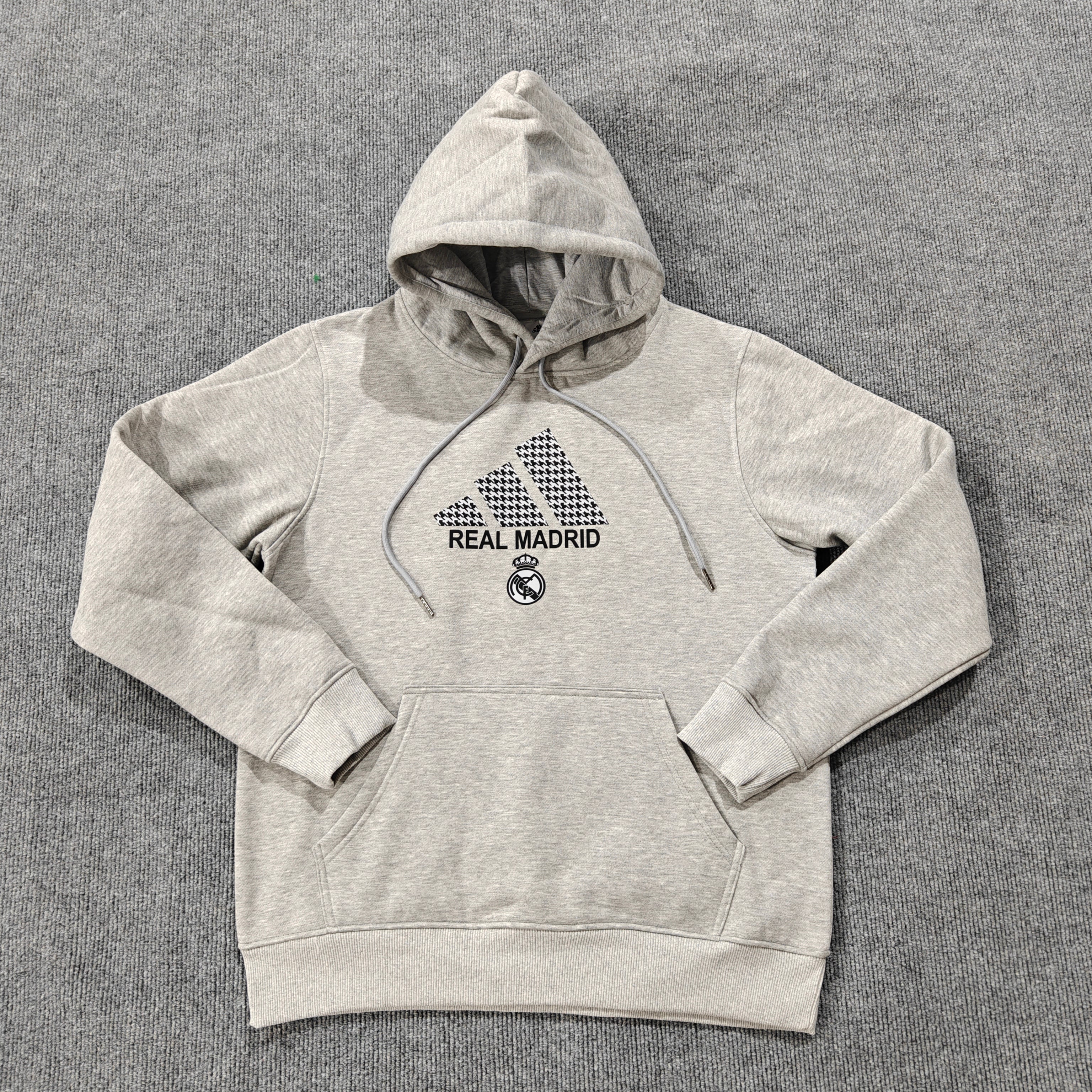 Real Madrid CF Sweatshirt | Adidas Chest Logo