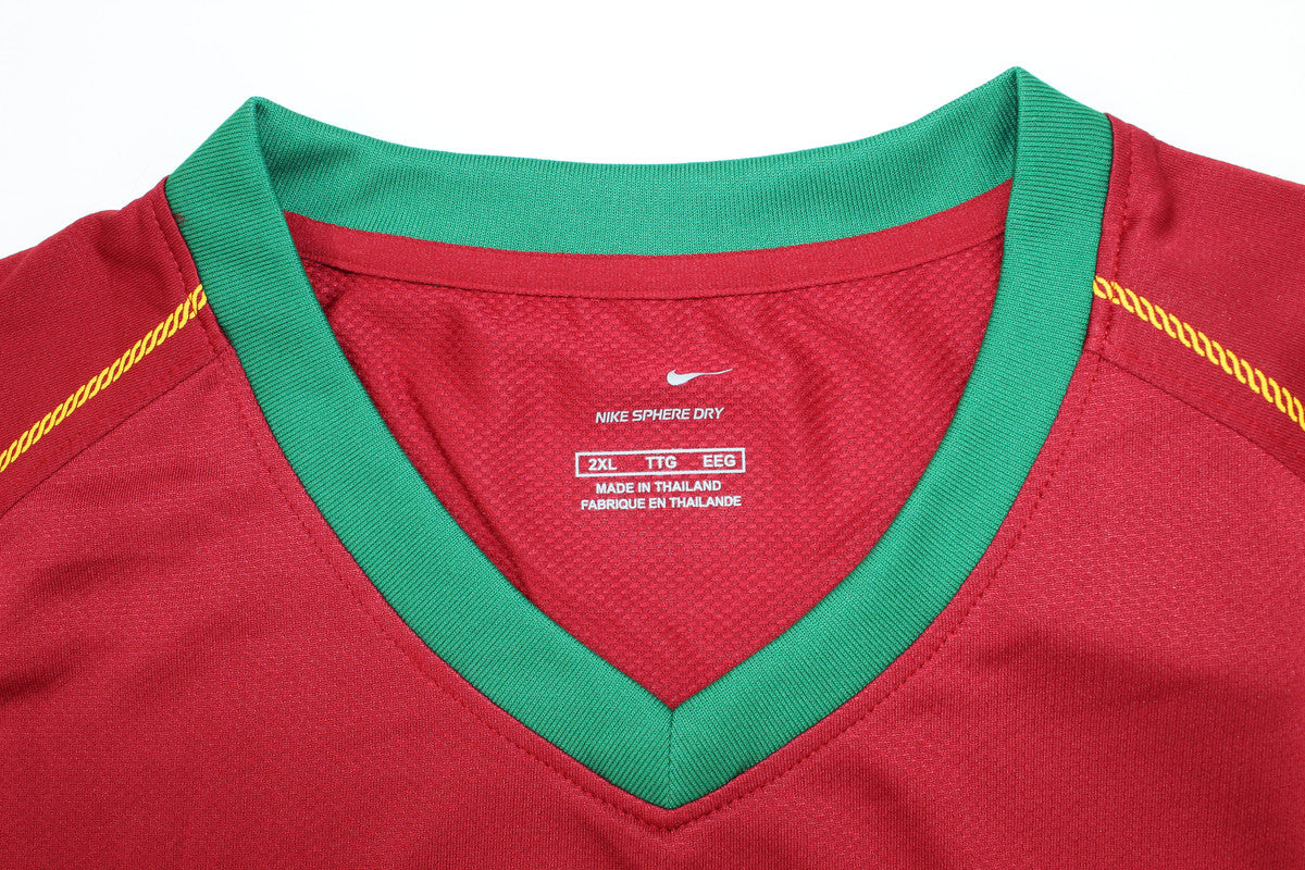 Camisa Seleção Portuguesa Home 2006  (Versão Manga Longa Torcedor Retrô)