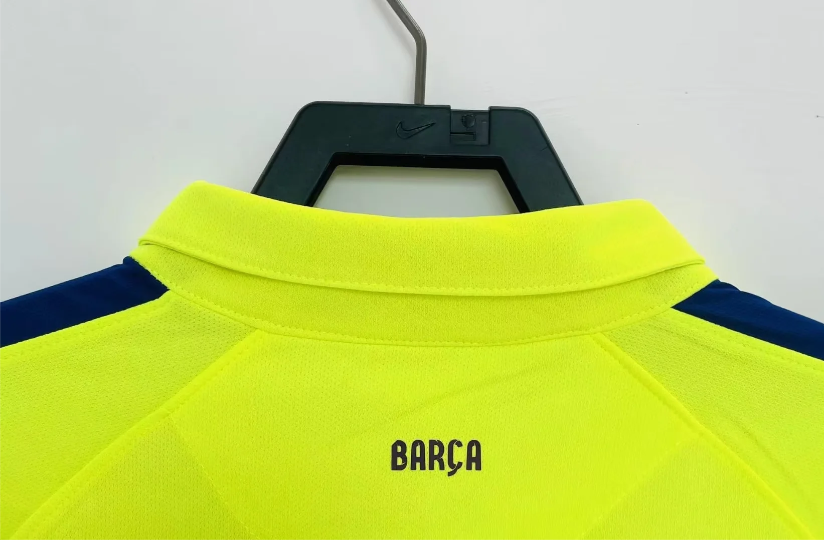 Camisa Barcelona Third 14/15 (Versão Retrô)