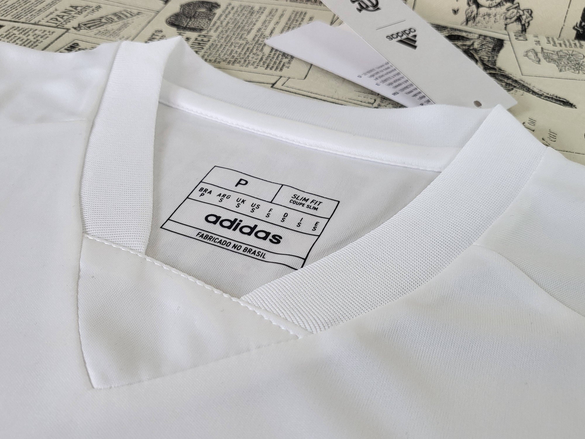Camisa Feminina Flamengo Branco 23/24 (Versão Torcedor) | EDIÇÃO ESPECIAL