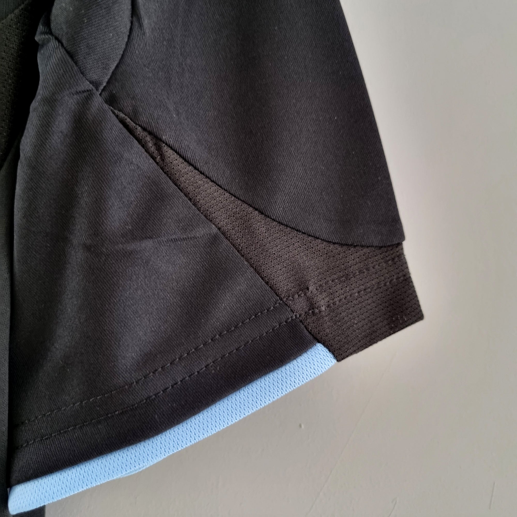 Camisa Real Madrid Away 09/10 (Versão Retrô)