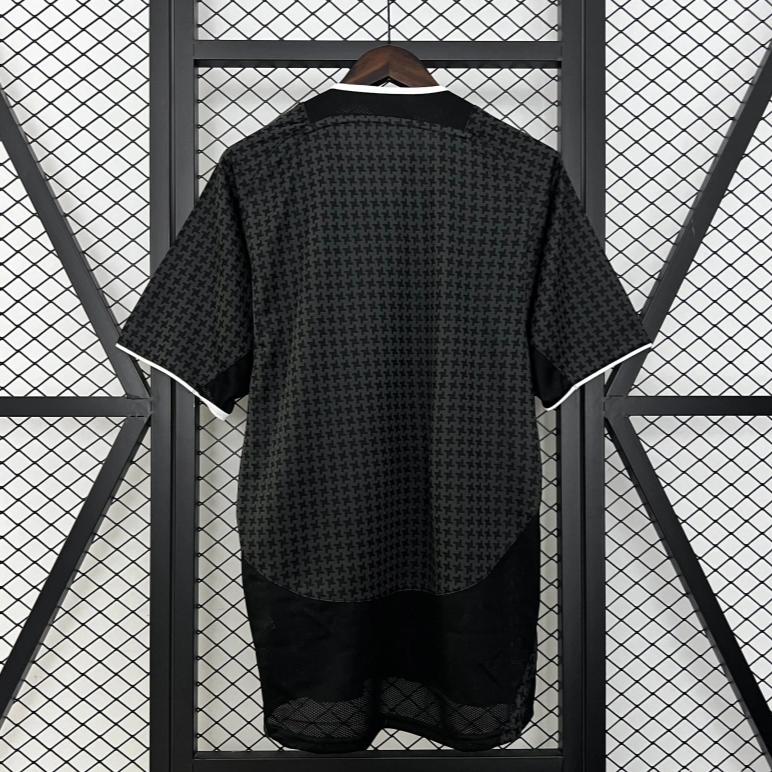 Camisa Manchester United Away 03/05 (Versão Retrô)