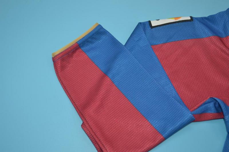 Camisa Barcelona Home 07/08 (Versão Manga Longa Retrô)