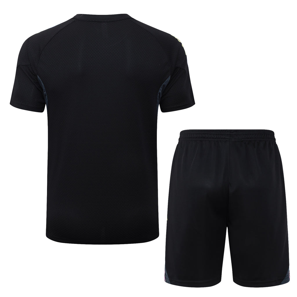 Kit Pre-Treino Juventus Conjunto Adulto/Infantil (Versão Torcedor)
