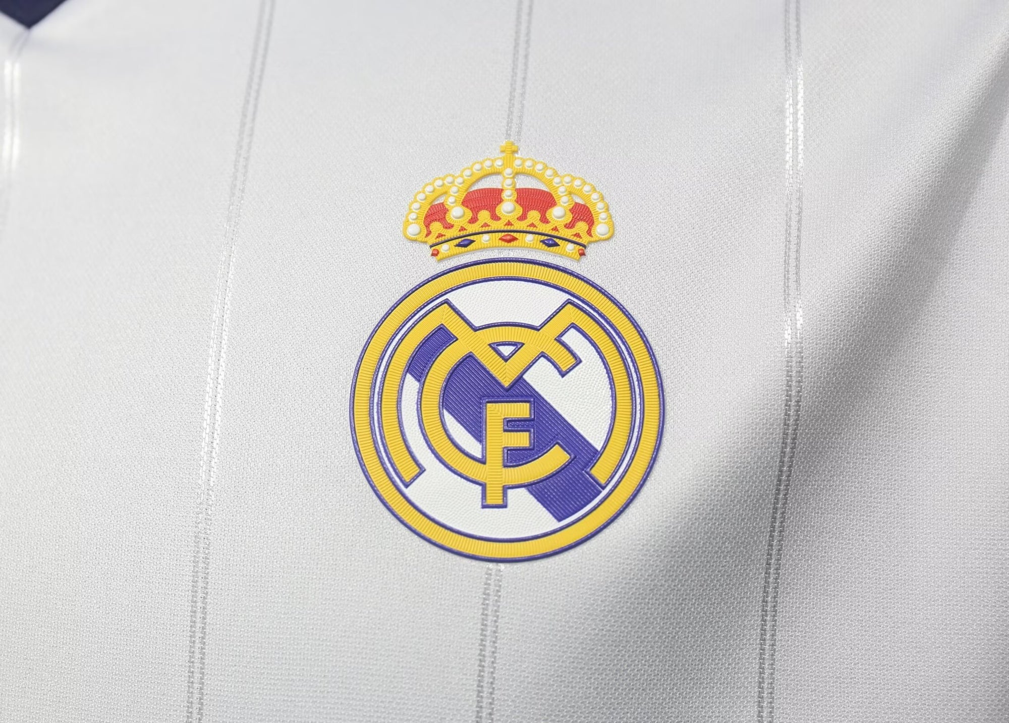 Camisa Real Madrid Home 12/13 (Versão Jogador Retrô)