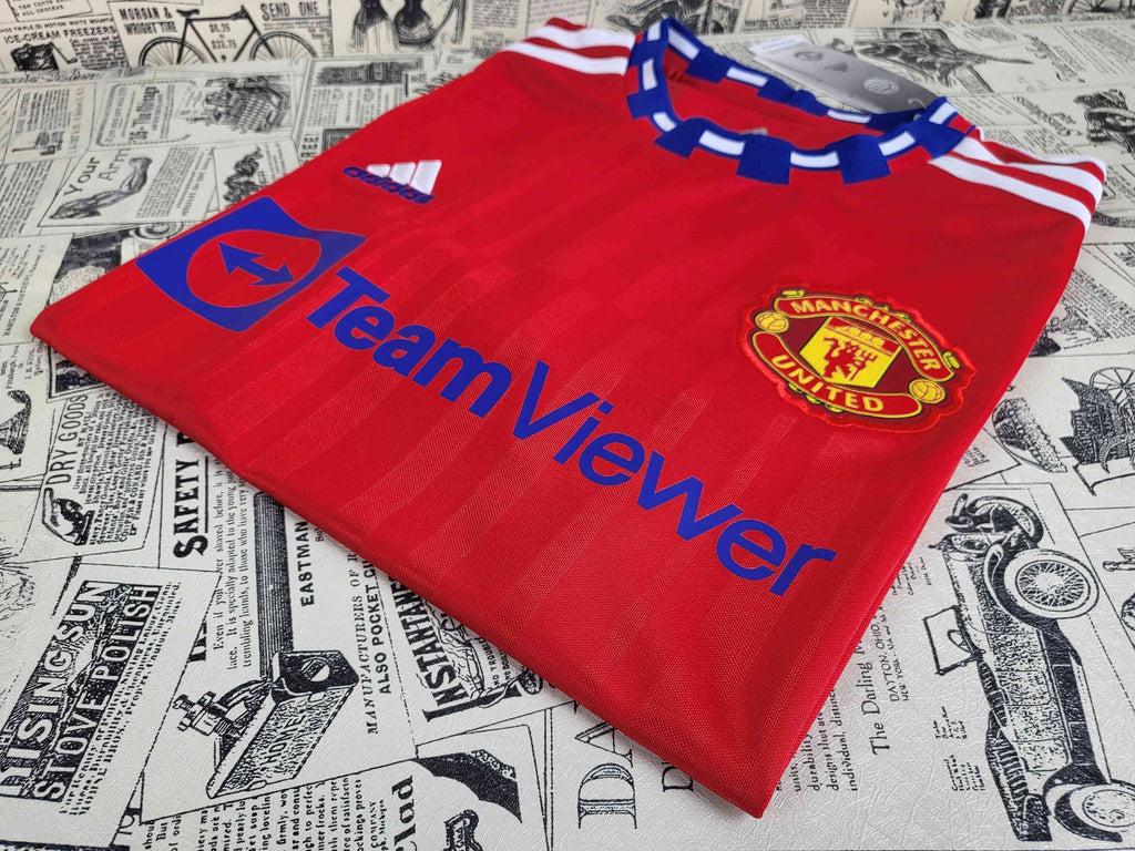 Camisa Manchester United "Retro Style" 23/24 (Versão Torcedor) | EDIÇÃO ESPECIAL