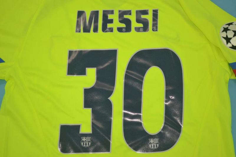 Camisa Barcelona Away 05/06 (Versão Retrô)