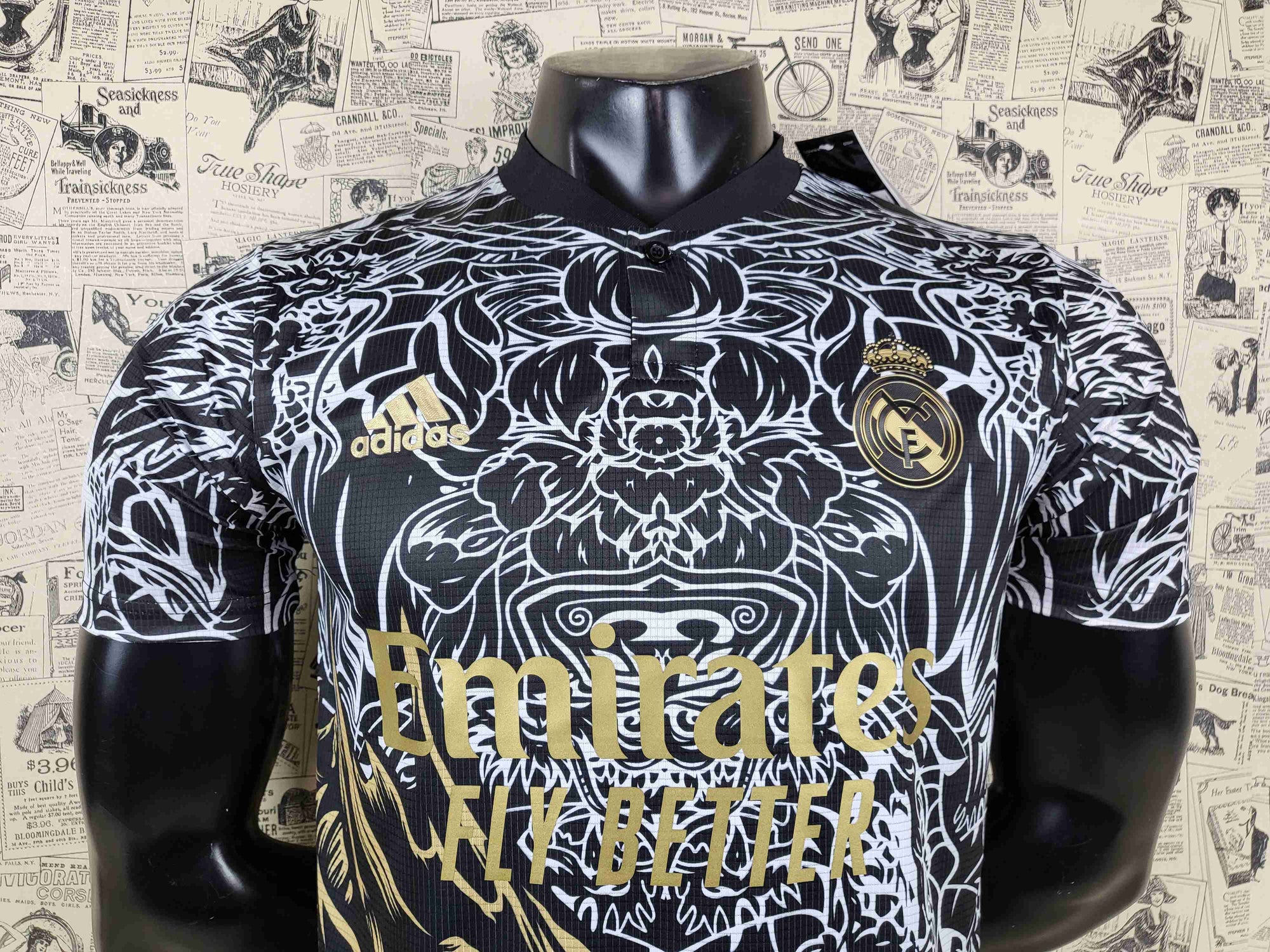 Camisa Real Madrid "Golden-White Dragon" 23/24 (Versão Jogador) | EDIÇÃO ESPECIAL