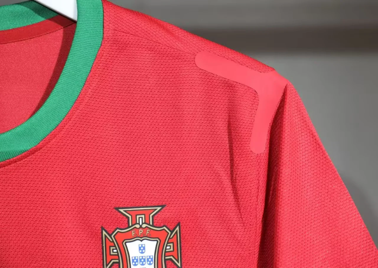 Camisa Seleção Portuguesa Home 2012 (Versão Jogador Retrô)