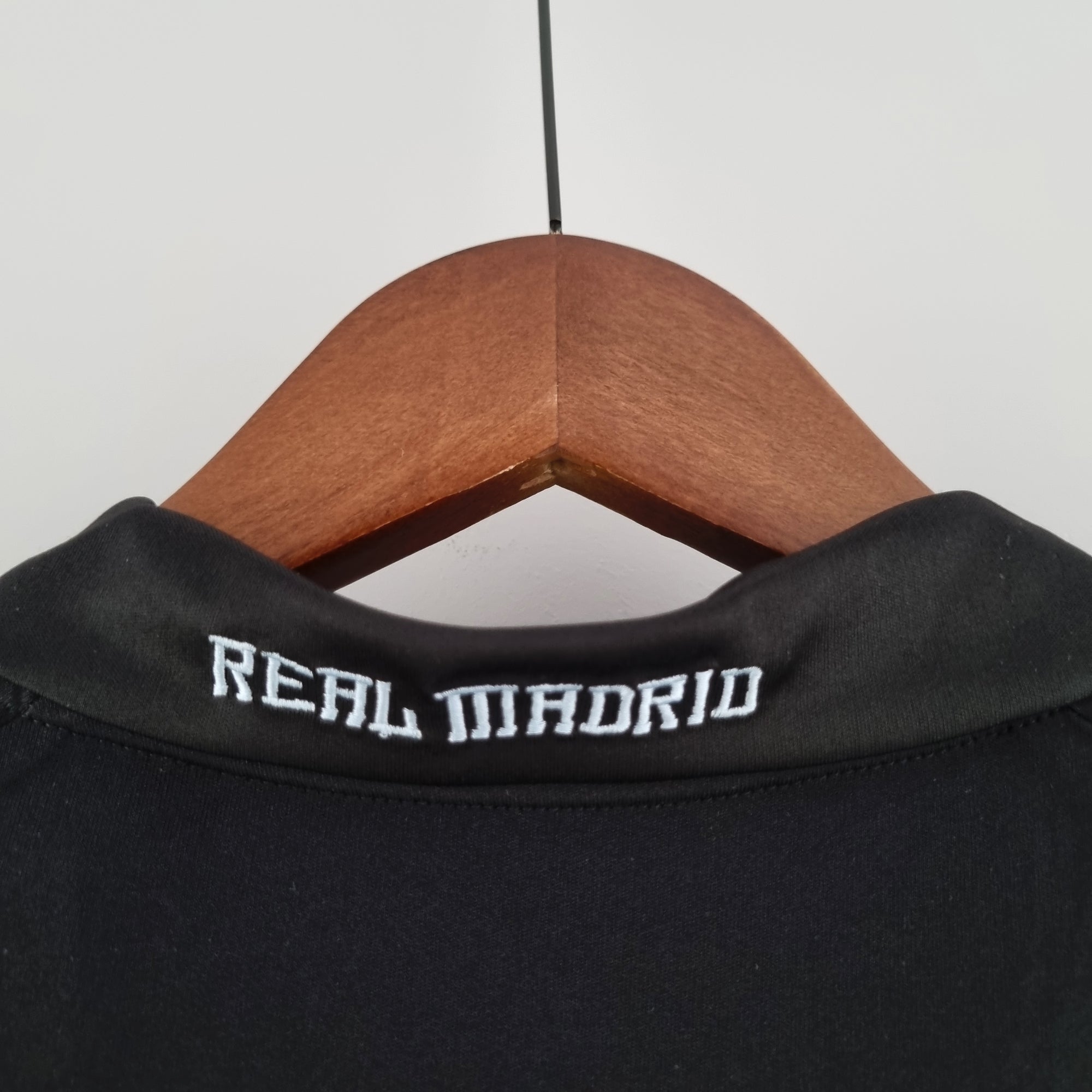 Camisa Real Madrid Away 09/10 (Versão Retrô)
