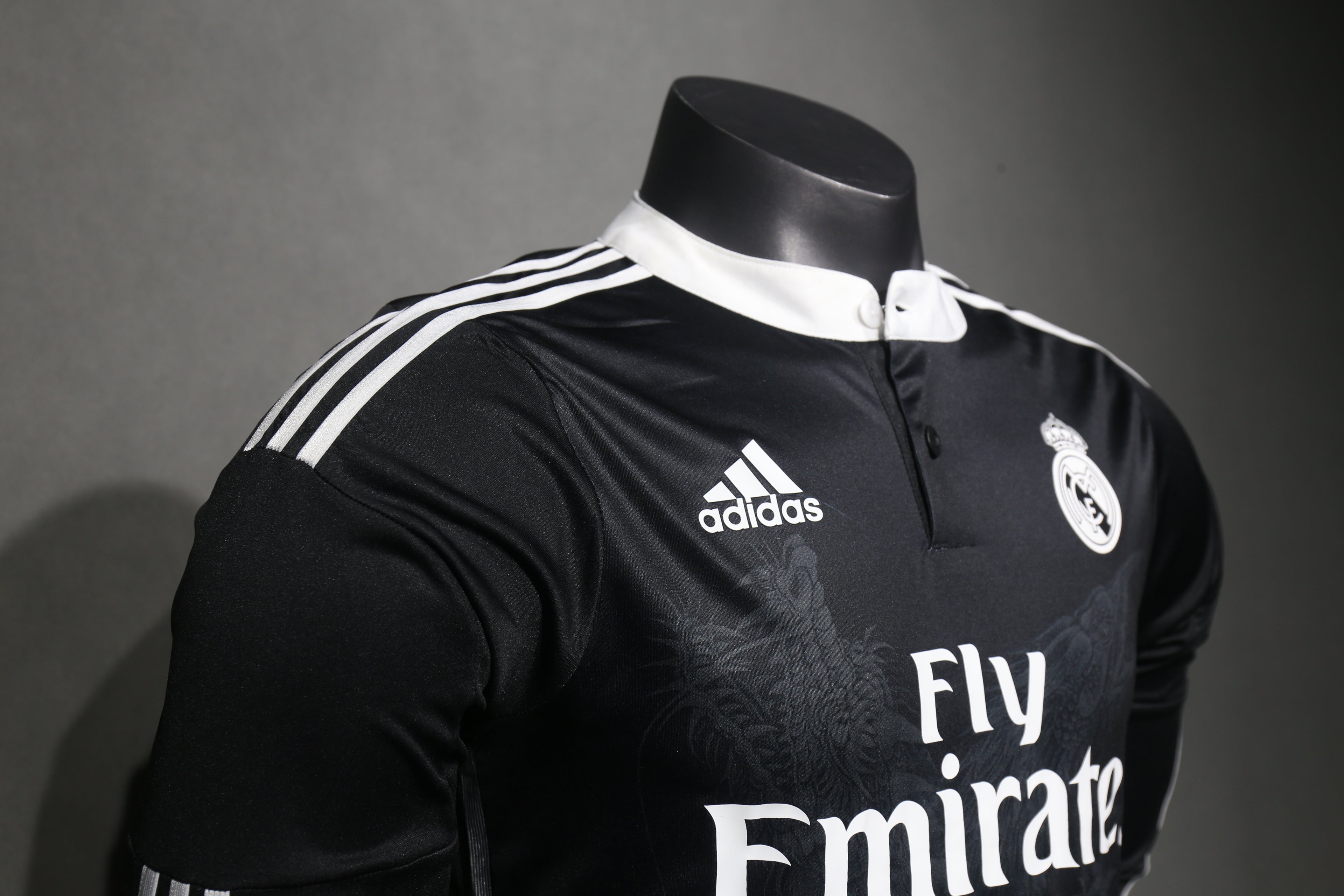 Camisa Real Madrid Third 14/15 (Versão Manga Longa Jogador Retrô)