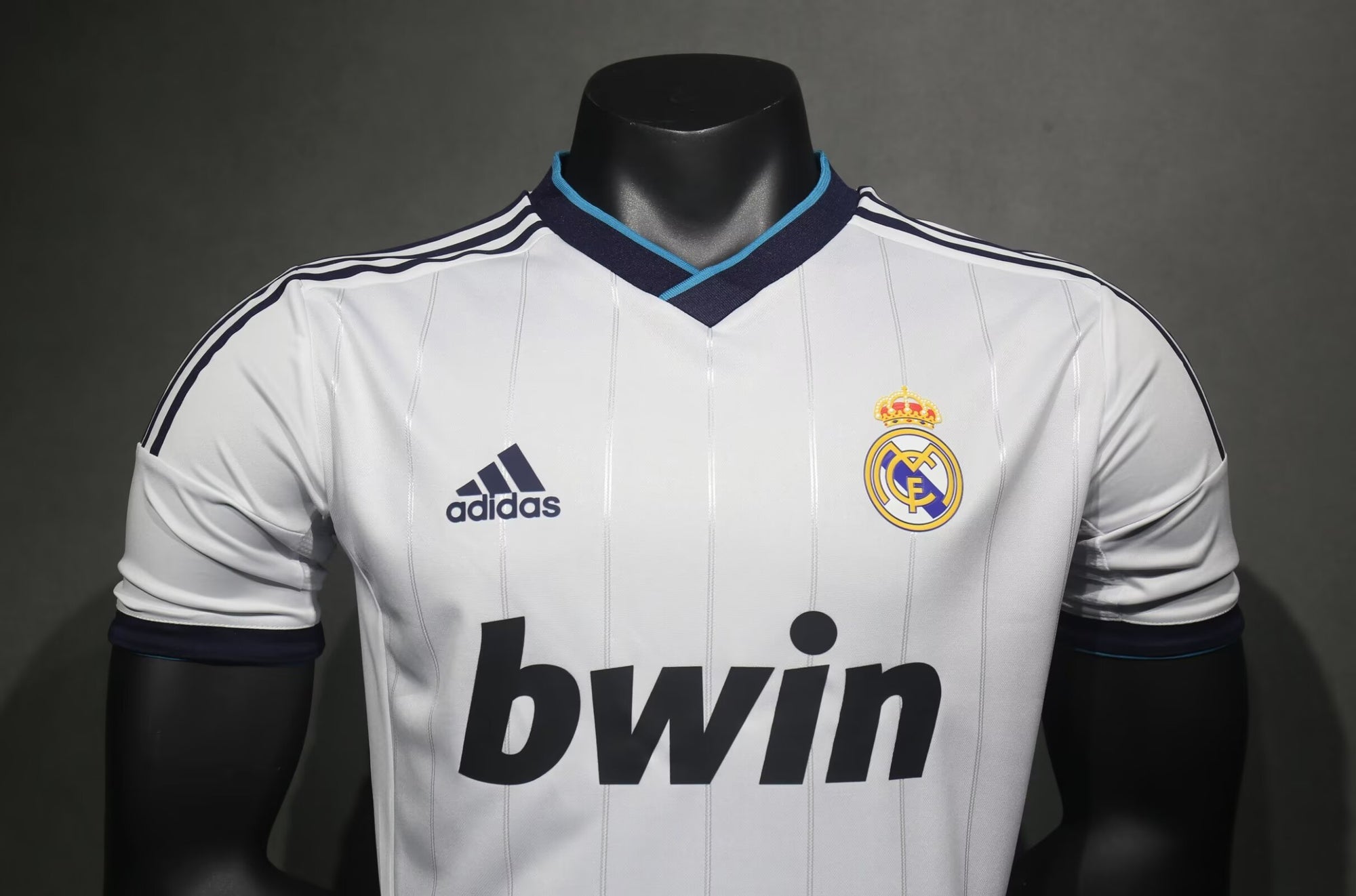 Camisa Real Madrid Home 12/13 (Versão Jogador Retrô)