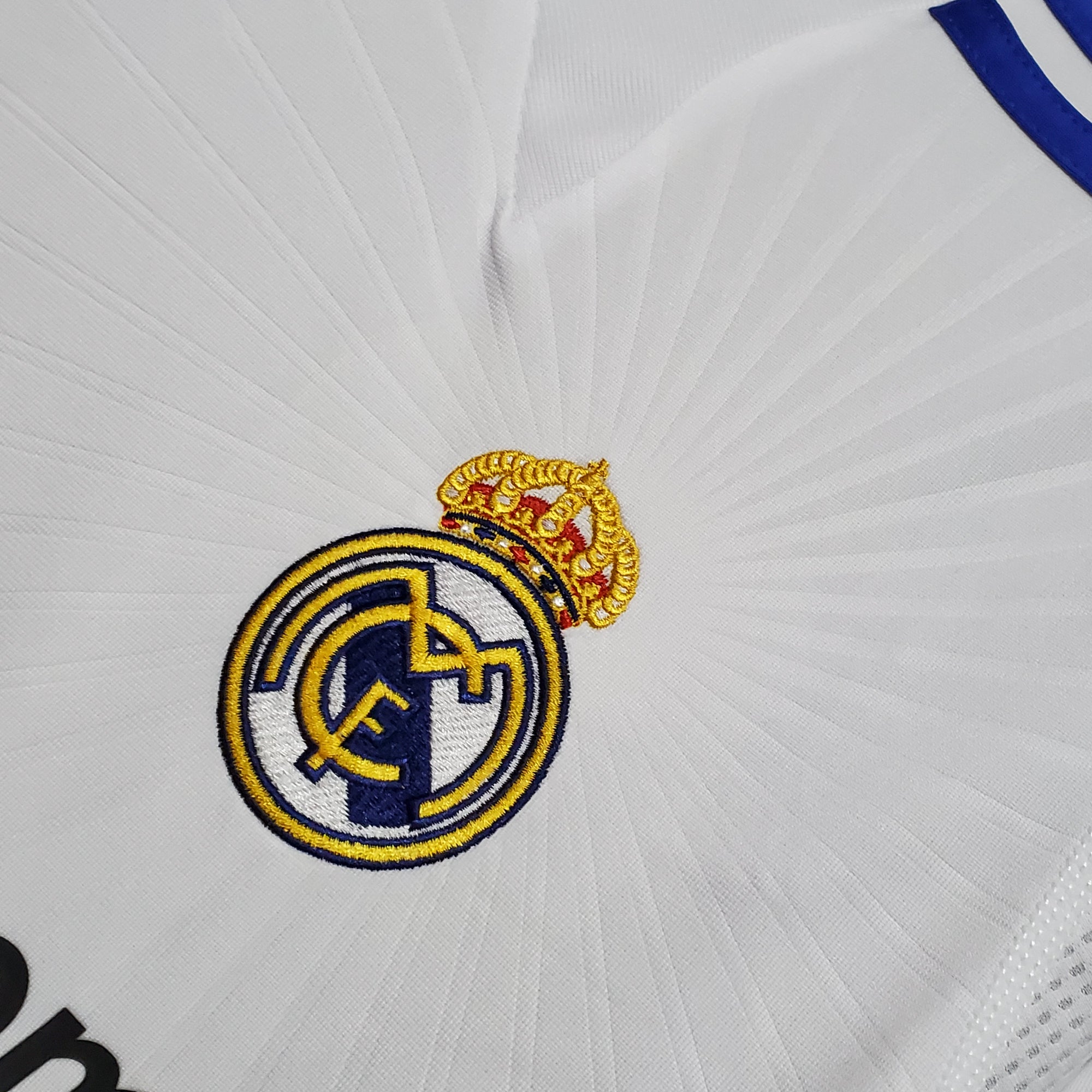 Camisa Real Madrid Home 10/11 (Versão Manga Longa Retrô)