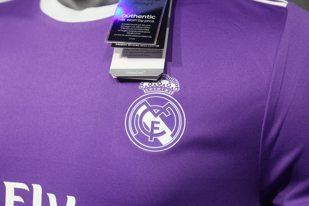 Camisa Real Madrid Away 16/17 (Versão Jogador Retrô)